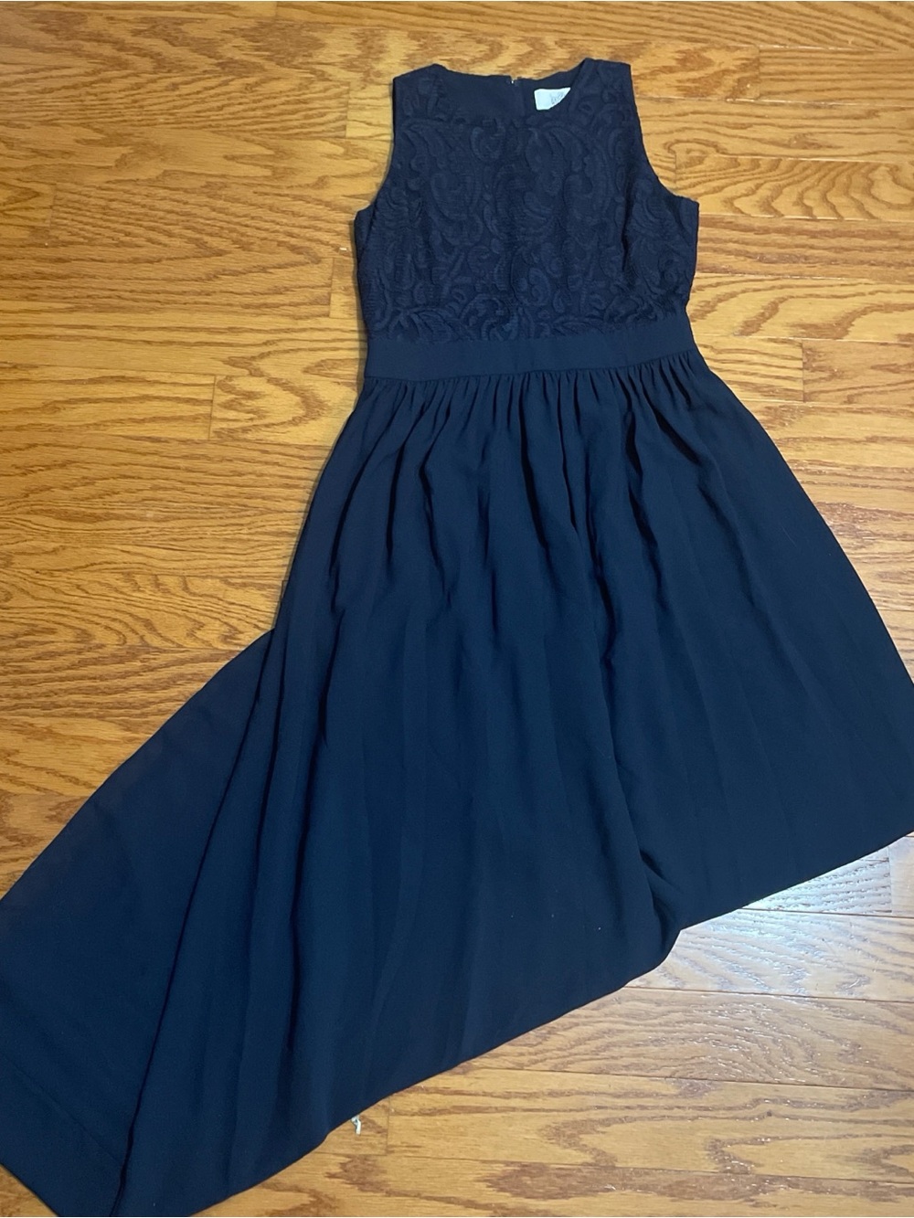 Badgley Mischka Navy Lace Detail Evening Dress